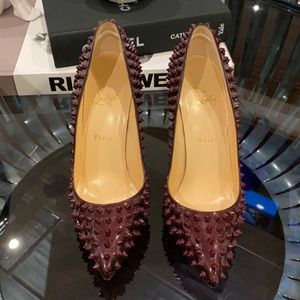 Christian Louboutin Pigalle Plate Spike Heels 39.5